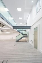 58 Farringdon Rd, London to rent Interior Photo- Image 1 of 3