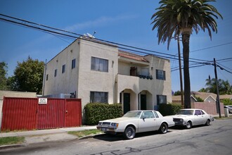 411 E Burnett St, Long Beach, CA for sale Primary Photo- Image 1 of 1