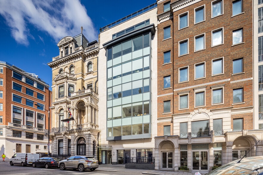 17C Curzon St, London to rent - Primary Photo - Image 1 of 4