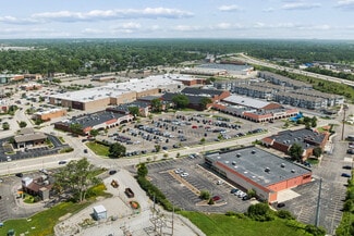 More details for 401-499 Lake Cook Rd, Deerfield, IL - Mixed-use to Rent