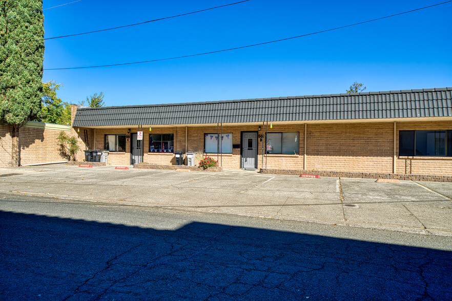 501 N Main St, Lakeport, CA for sale - Building Photo - Image 3 of 16