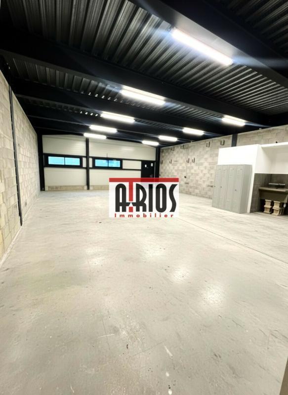 Industrial in La Garde to rent Interior Photo- Image 1 of 5