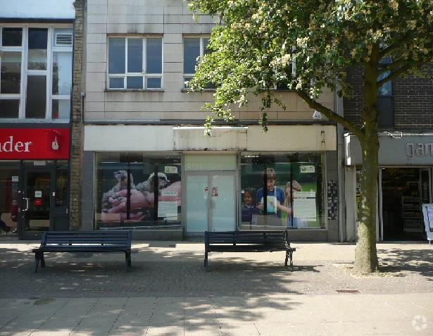 66 St James St, Burnley for sale Primary Photo- Image 1 of 1