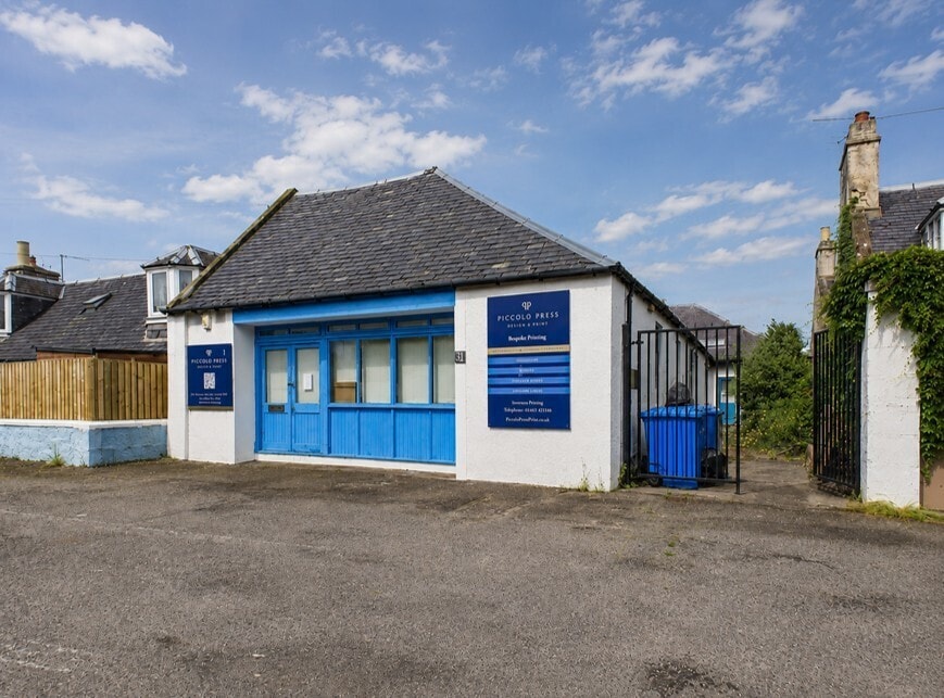 90 Harbour St, Nairn to rent Building Photo- Image 1 of 10