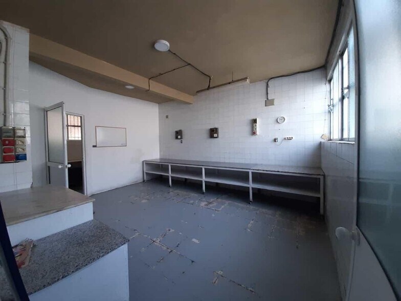 Retail in Cáceres, Cáceres for sale - Building Photo - Image 2 of 22