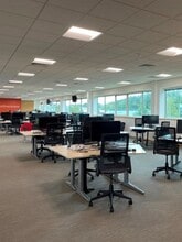 Grenadier Rd, Exeter to rent Interior Photo- Image 2 of 4