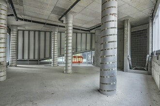 8 Parkes St, London to rent Interior Photo- Image 2 of 14