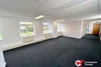 Dedworth Rd, Windsor to rent Interior Photo- Image 1 of 4