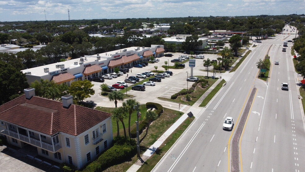 703-725 17th St, Vero Beach, FL for sale - Building Photo - Image 1 of 1