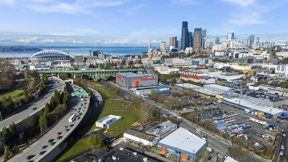 1407 S Dearborn St, Seattle, WA for rent - Building Photo - Image 2 of 2