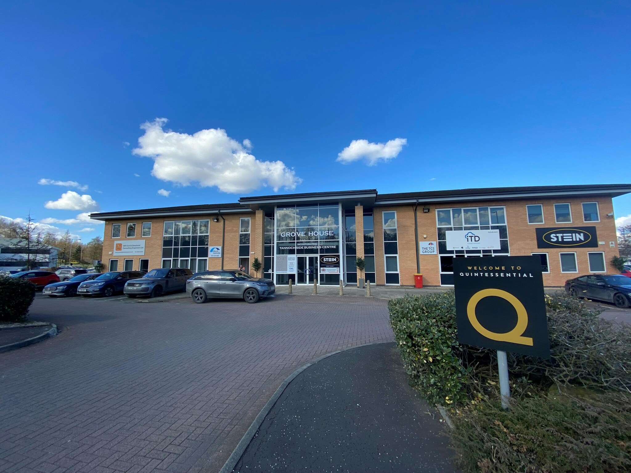 1 Kilmartin Pl, Uddingston to rent Building Photo- Image 1 of 3