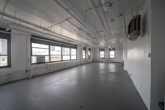 47-09 30th St, Long Island City, NY for rent Interior Photo- Image 1 of 6