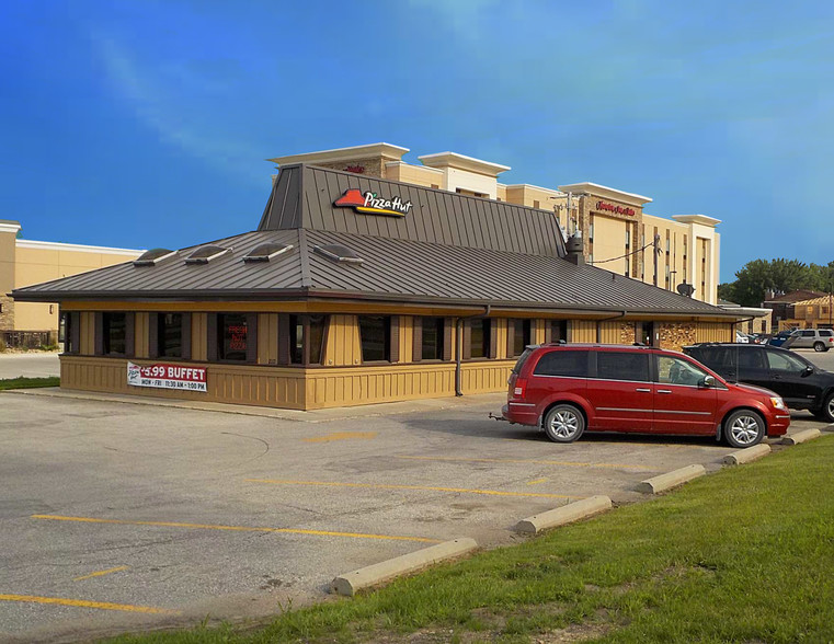 2117 4th St SW, Mason City, IA for sale - Primary Photo - Image 1 of 1