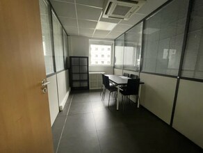 Office in Lyon to rent Interior Photo- Image 2 of 10