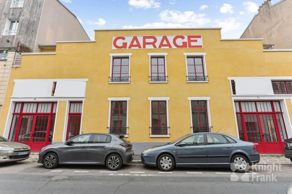 Office in Montreuil to rent Building Photo- Image 1 of 10