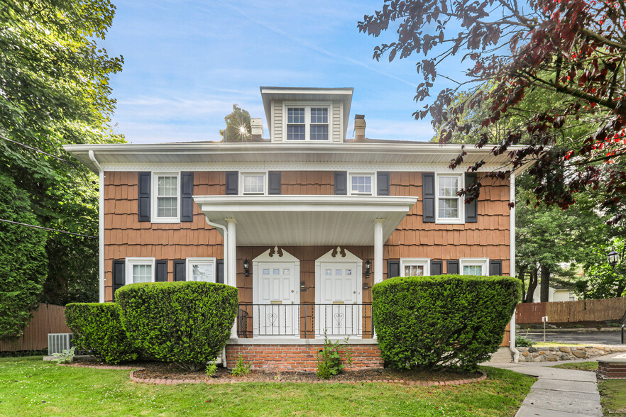 142-144 N State Rd, Briarcliff Manor, NY for sale - Building Photo - Image 1 of 1