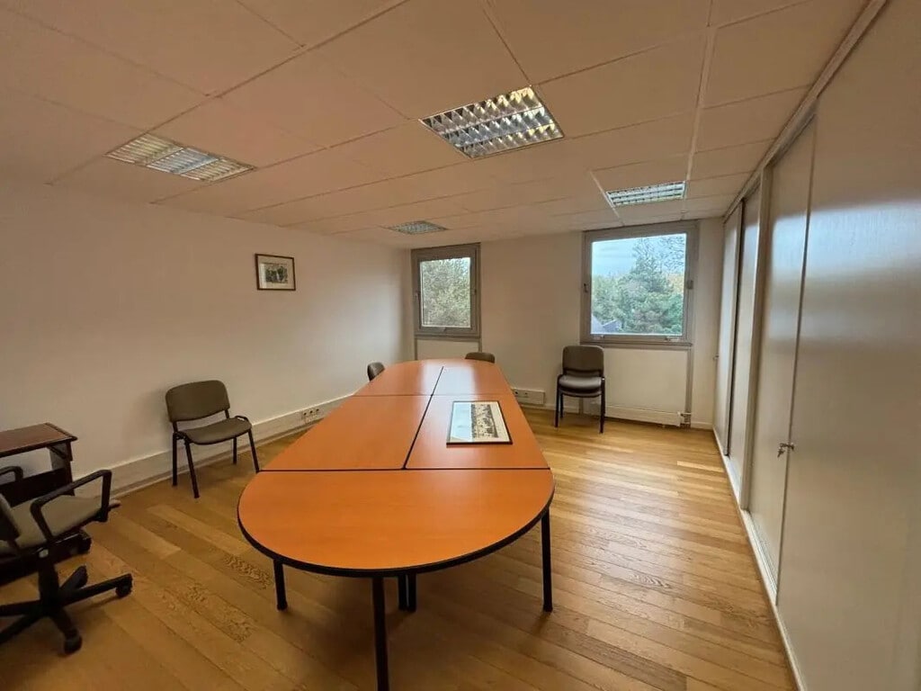 Vente Bureaux 224 m² - Photo 1