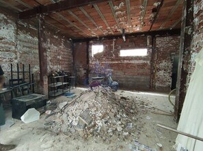 Retail in Guadalajara, Guadalajara to rent Interior Photo- Image 2 of 6