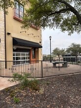 22610 US Hwy 281 N, San Antonio, TX to rent Interior Photo- Image 2 of 3