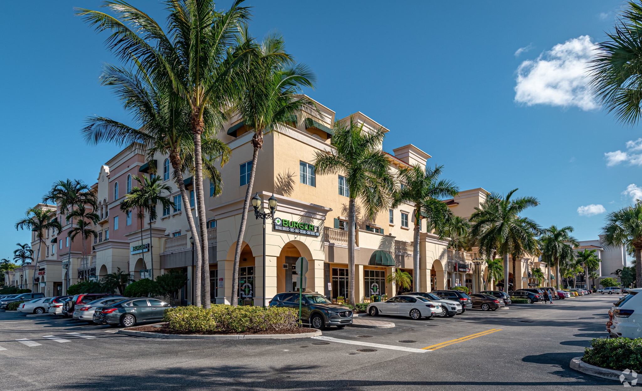 Congress Ave, Boynton Beach, FL to rent Primary Photo- Image 1 of 27
