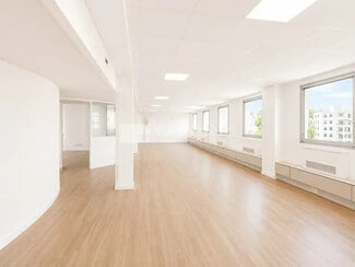 More details for 6 Place Charles Hernu, Villeurbanne - Office to Rent