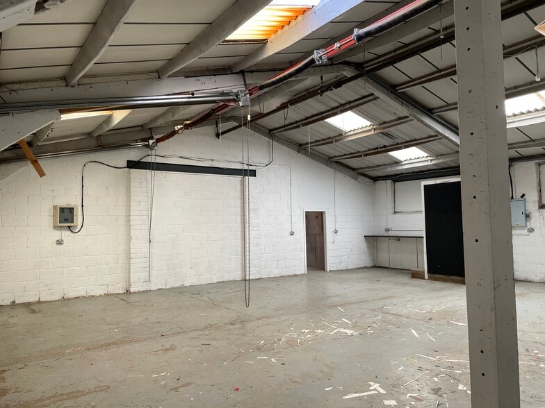 Hookstone Park, Harrogate to rent - Building Photo - Image 3 of 13