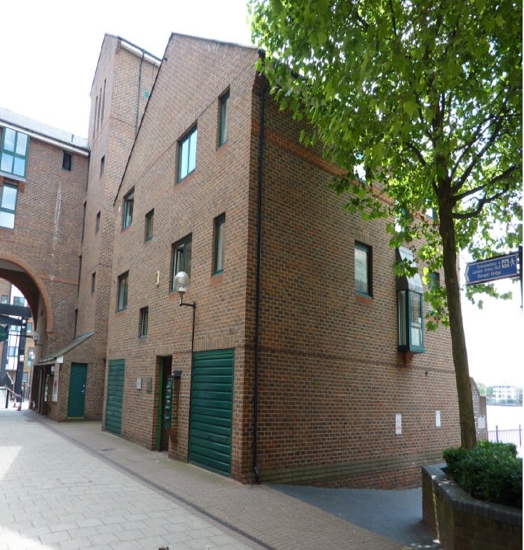19 Pepper St, London, E14 9RP UK