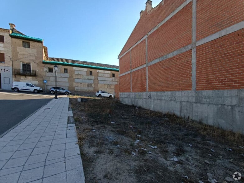 Land in Olías del Rey, Toledo for sale - Building Photo - Image 2 of 3