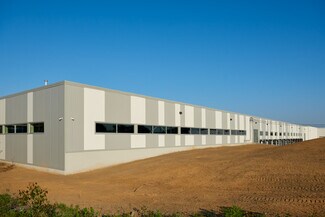 More details for 8000-8020 Blaise-Pascal Ave, Montréal, QC - Industrial to Rent