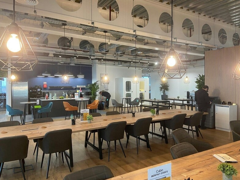 East Pilgrim St, Newcastle Upon Tyne to rent - Building Photo - Image 3 of 12