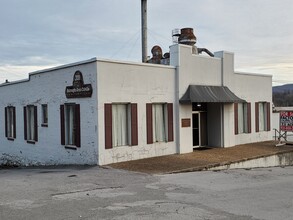 301 Depot St, McMinnville, TN for sale Building Photo- Image 1 of 1