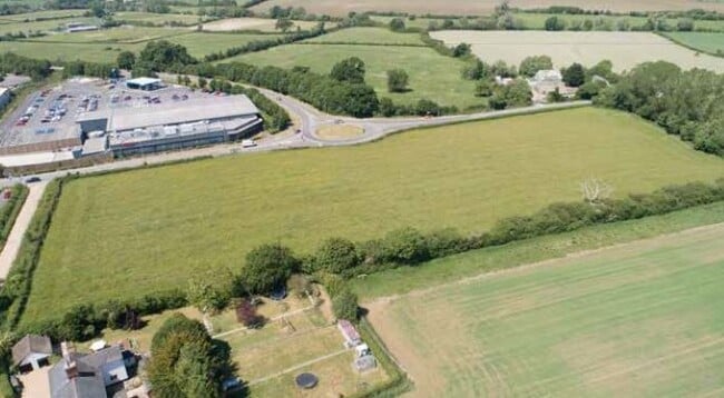 More details for High Penn Trade Park, Calne - Land for Sale