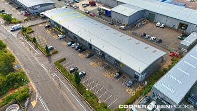 38 Vanguard Way, Shrewsbury to rent Building Photo- Image 1 of 6