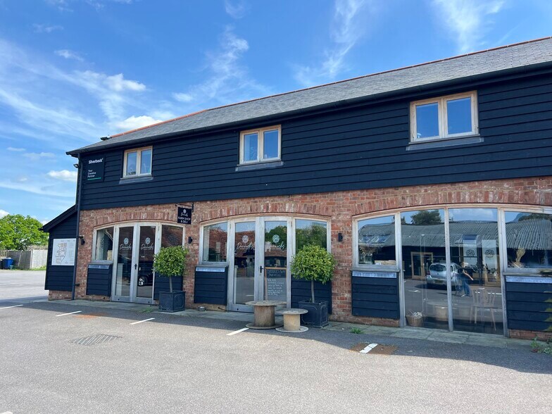 in Unit A Central Barn, Whipley Manor Farm, Guildford for sale - Building Photo - Image 1 of 1