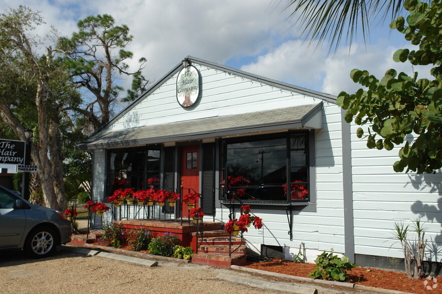 9025 SE Bridge Rd, Hobe Sound, FL for sale - Primary Photo - Image 3 of 10