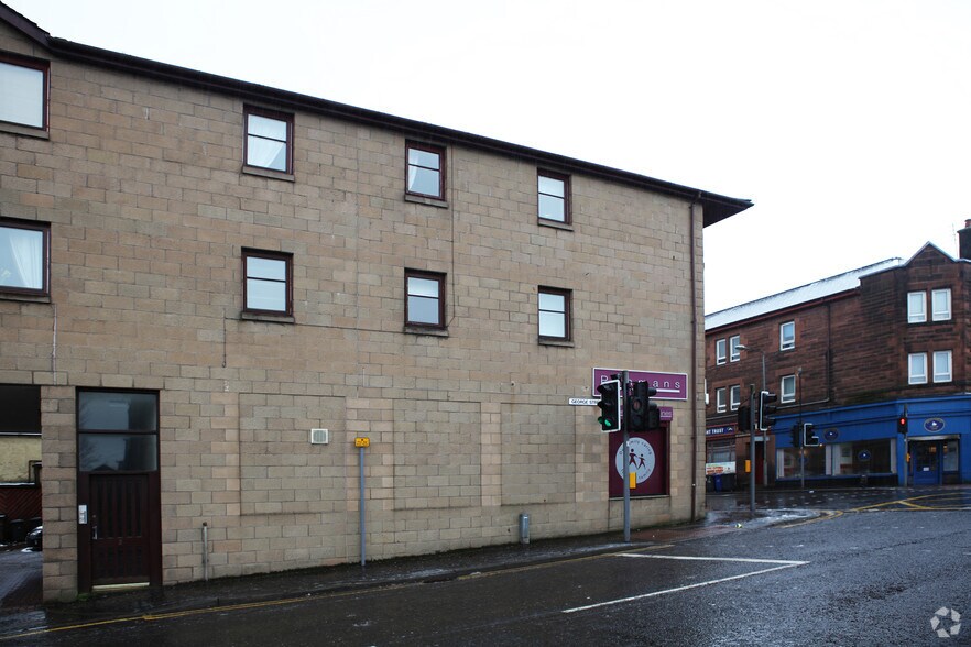 71/2 High St, Johnstone to rent - Building Photo - Image 2 of 3