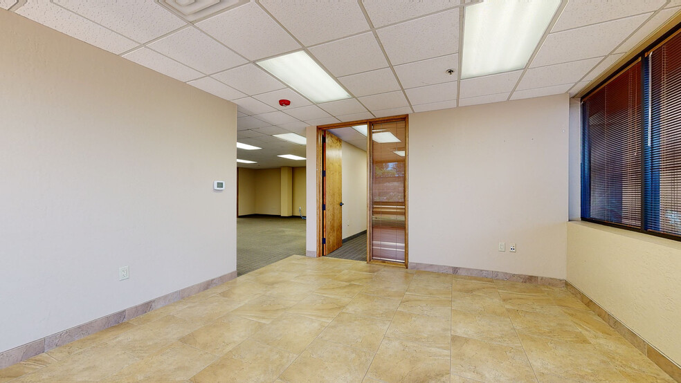 1811 S Alma School Rd, Mesa, AZ for rent - Matterport 3D Scan - Image 3 of 20