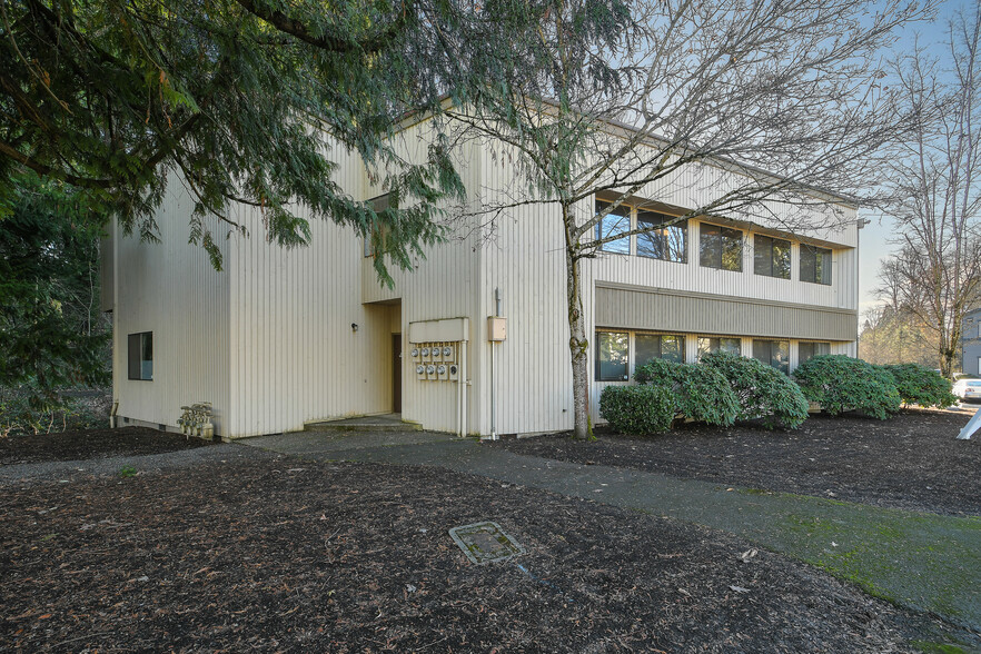 9860 SW Hall Blvd, Tigard, OR for sale - Building Photo - Image 2 of 13