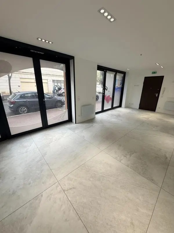 Vente Commerce 37 m²