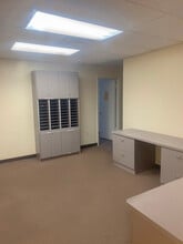 5500 W Oakland Park Blvd, Lauderhill, FL for rent Interior Photo- Image 1 of 4