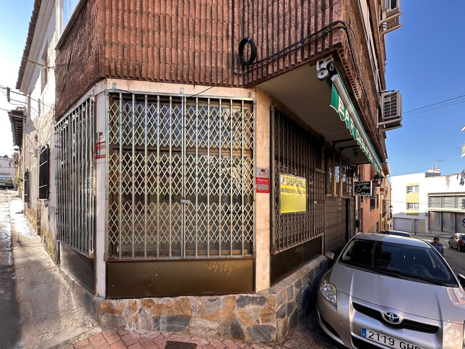 Retail in Arganda del Rey, Madrid to rent Interior Photo- Image 1 of 2
