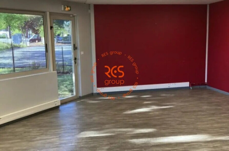 Office in Gradignan to rent - Interior Photo - Image 3 of 6