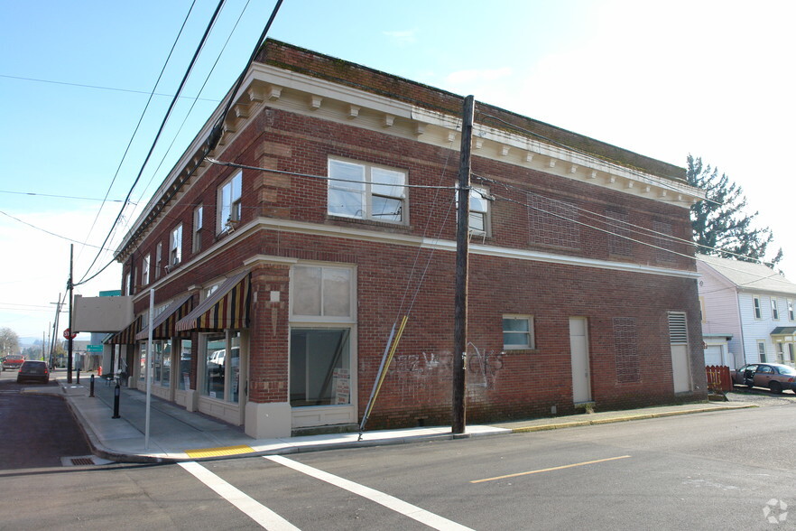 116-128 Main St, Carlton, OR for rent - Primary Photo - Image 1 of 31