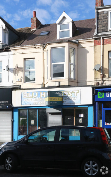 15 Station Rd, Whitley Bay for sale - Primary Photo - Image 1 of 3