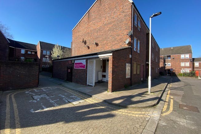 1 James Close, London to rent Primary Photo- Image 1 of 3