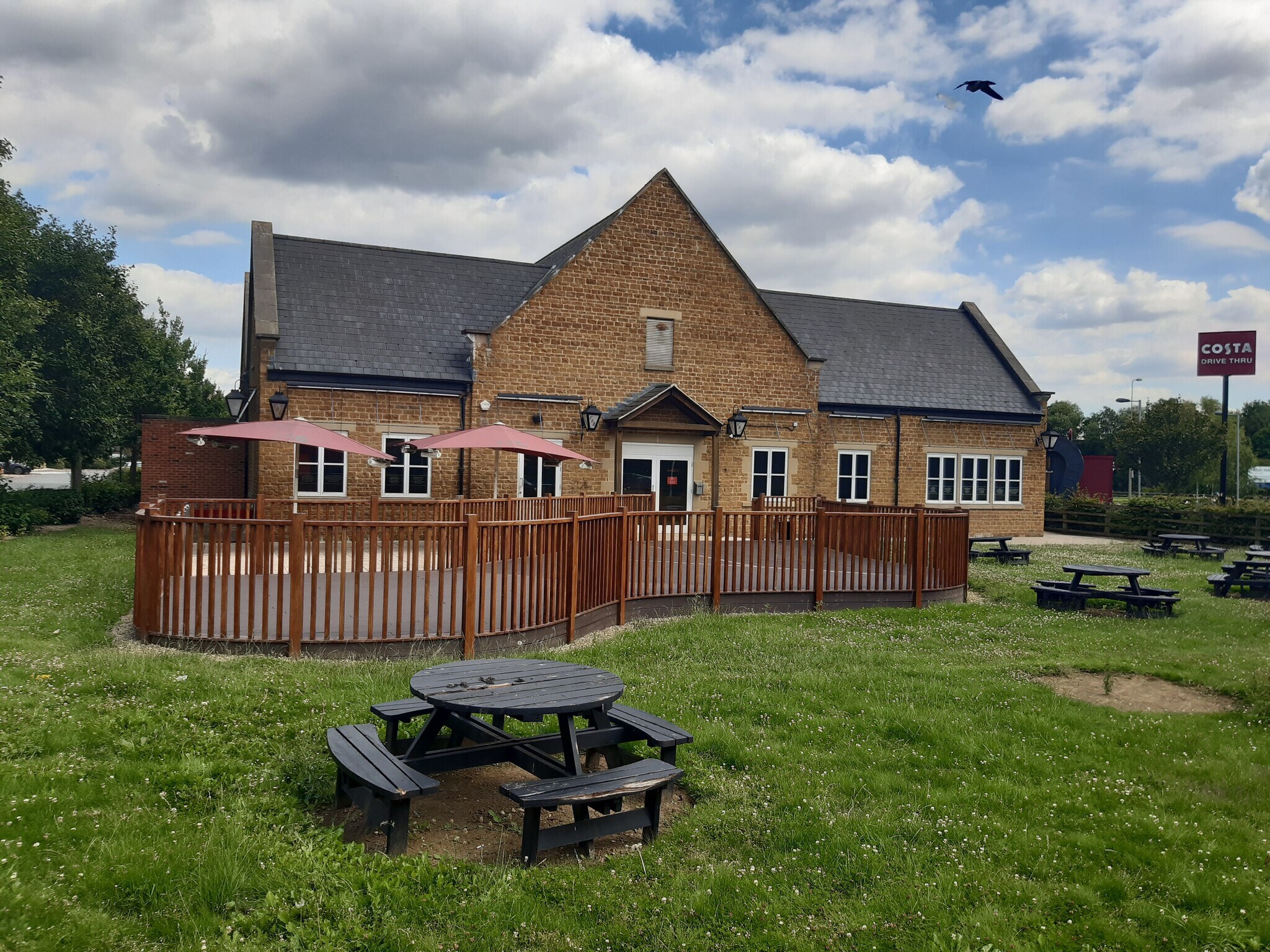 Ermont Way, Banbury for sale Primary Photo- Image 1 of 1