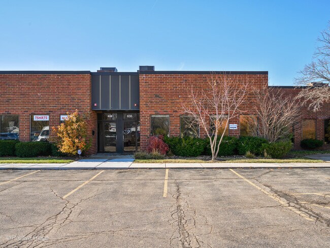 More details for 610-642 Anthony Trl, Northbrook, IL - Light Industrial for Sale