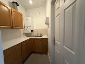 8 Camden Pl, Preston to rent Interior Photo- Image 1 of 8