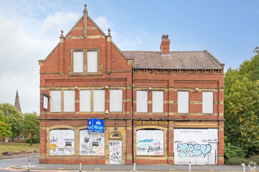 290 Kirkstall Rd, Leeds to rent - Building Photo - Image 2 of 2