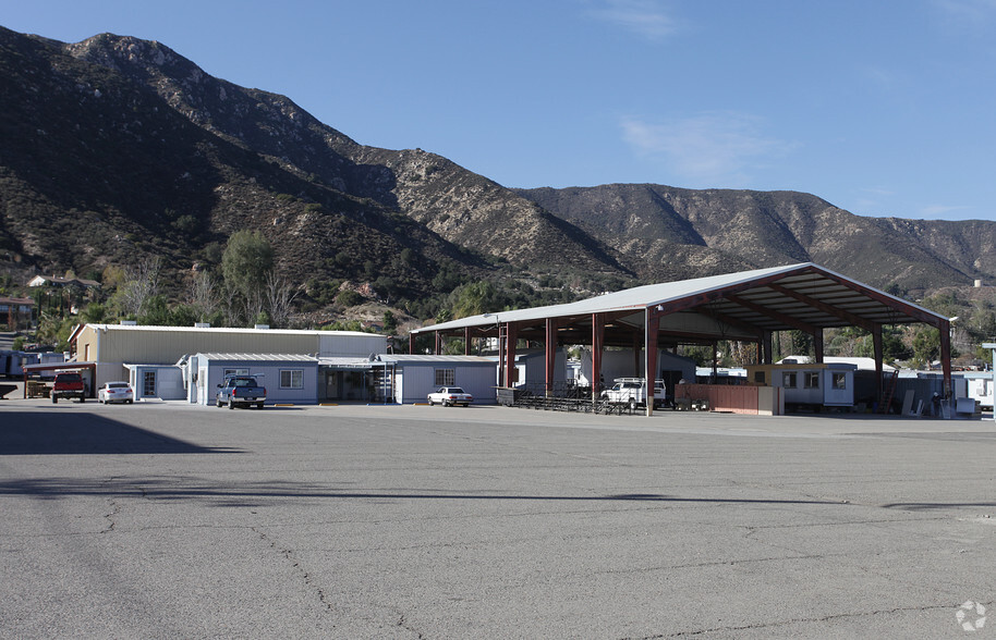 18257 Grand Ave, Lake Elsinore, CA for sale - Primary Photo - Image 1 of 1